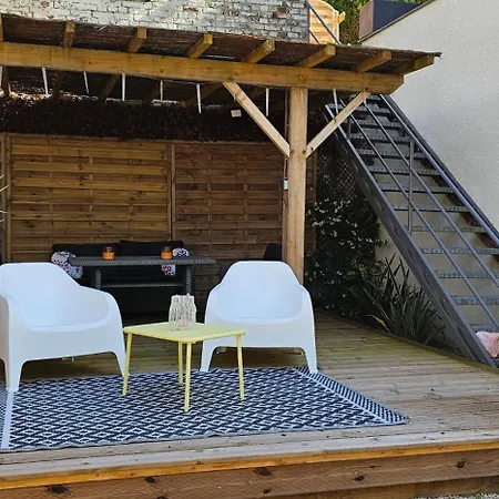 Le Clos Maldier - Gite Les Ecureuils Laon Exterior foto